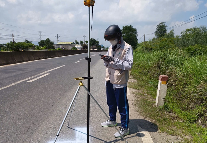 Đo GNSS phục vụ bản đồ địa hình 1/5000 dọc đường giao thông tại Tân Lập