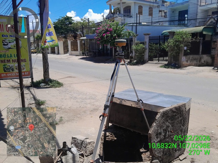 Thiết bị GNSS khảo sát tuyến đường và mương thoát nước tại Phú Mỹ